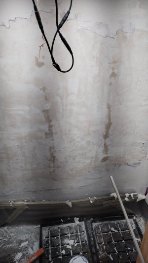IMG_20230427_201053.jpg